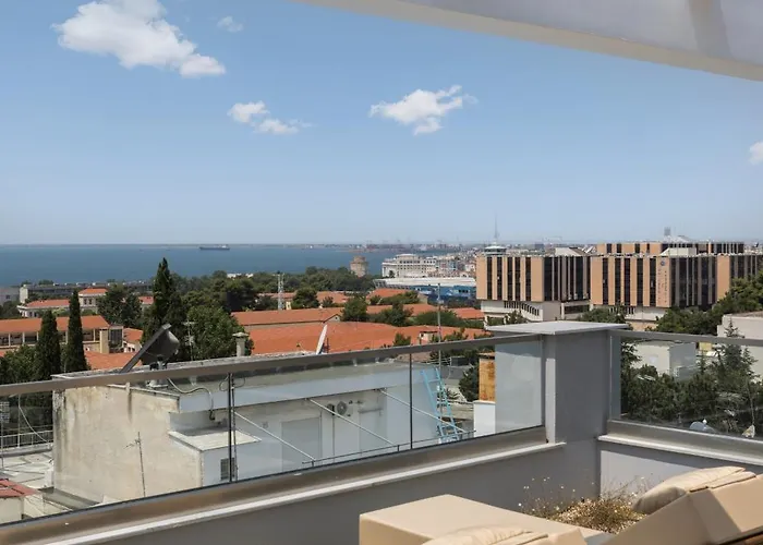Skyline 360 Luxury With Stunning Terrace #free Parking# By Binobi! 아파트