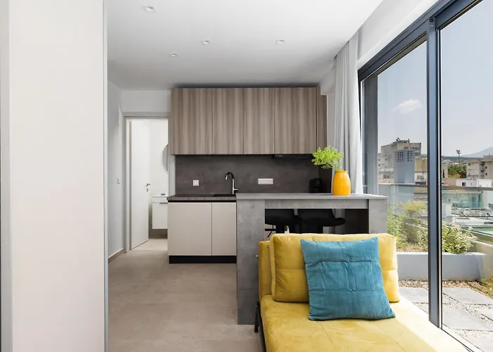 Skyline 360 Luxury With Stunning Terrace #free Parking# By Binobi!
